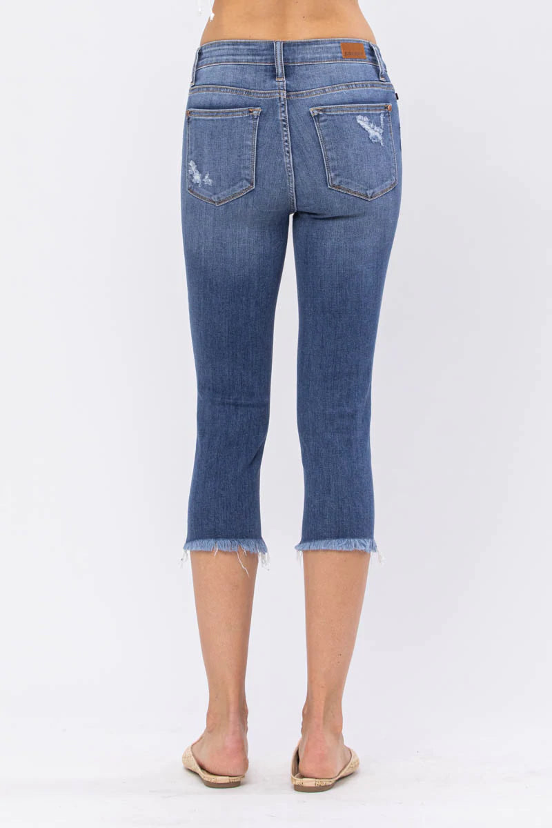 Judy Blue Raw Hem Cuff Capri